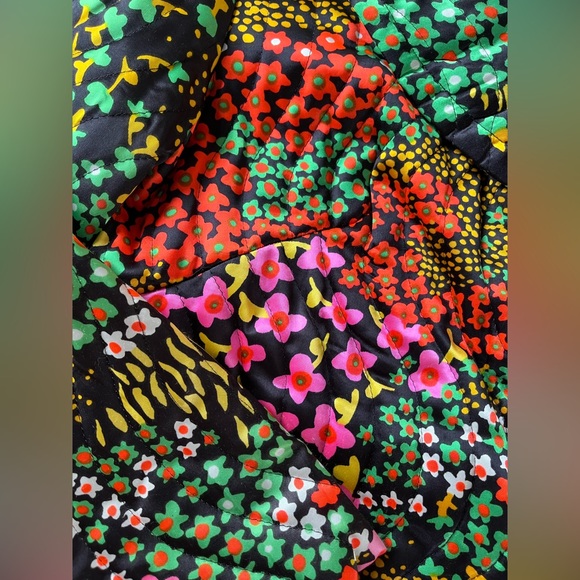 Vintage Evelyn Pearson || Quilted Floral Lounging Jacket - Picture 3 of 7